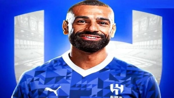 مدرب الهلال السعودي يكشف موعد انضمام محمد صلاح للفريق