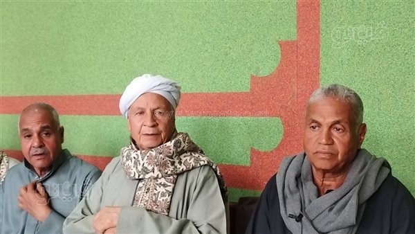 كعب داير 30 عامًا ليقول له "شكرًا"، يمني يروي تفاصيل رحلة بحث للعثور على معلمه المصري (فيديو وصور)